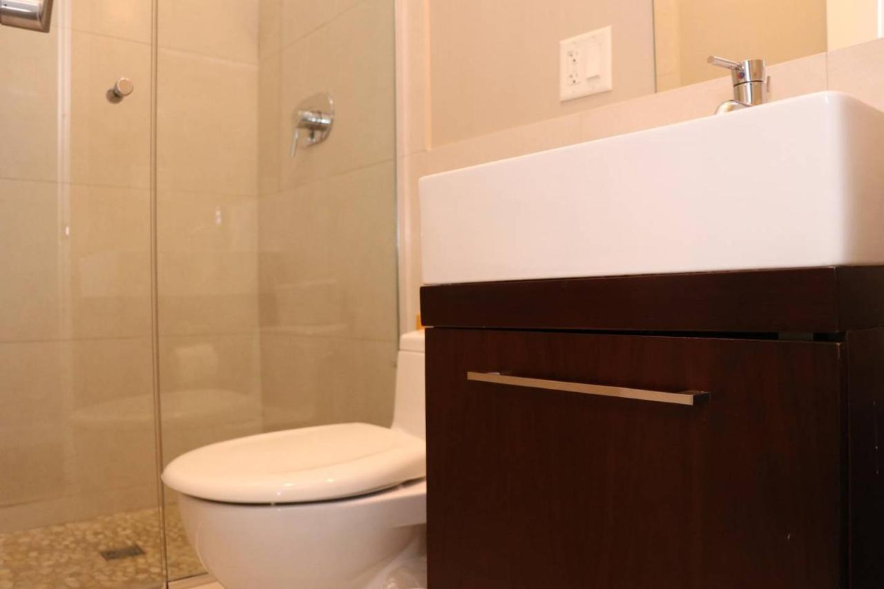 Large Stylish Newbury Street Studio W/ Kitchen Boston Exterior foto